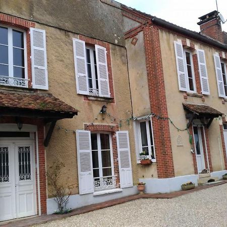 La Maison D'Hotes De Toucy Exterior photo